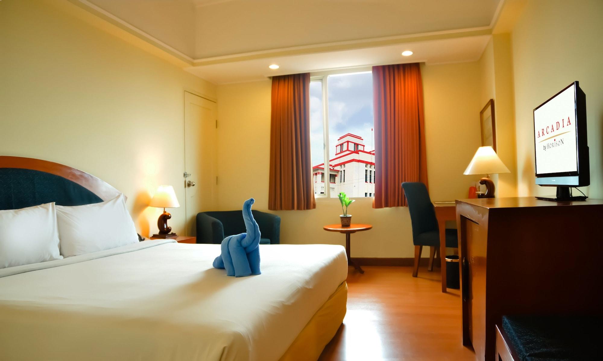 Arcadia Surabaya Hotel Kültér fotó
