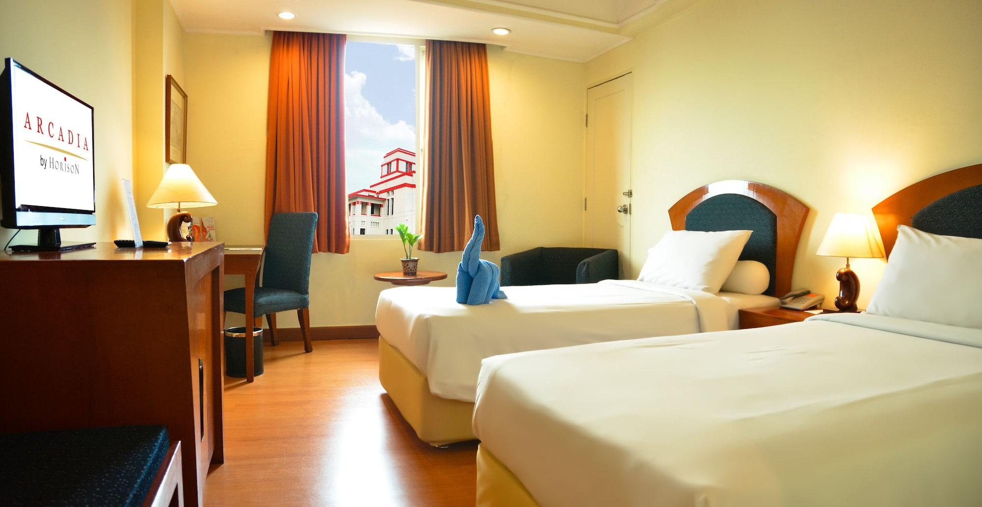 Arcadia Surabaya Hotel Kültér fotó