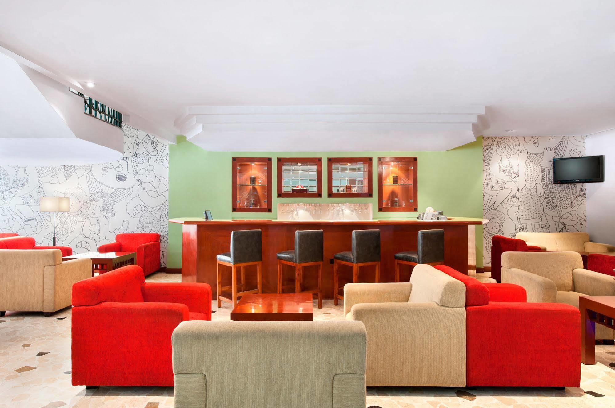 Arcadia Surabaya Hotel Kültér fotó