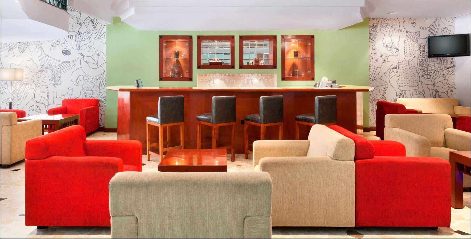 Arcadia Surabaya Hotel Kültér fotó